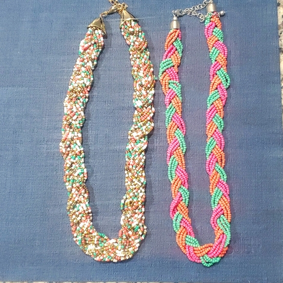 Lot of 2 Multicolor Beaded necklaces - Picture 1 of 5